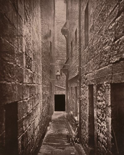 Close, No. 61 Saltmarket by Thomas Annan
